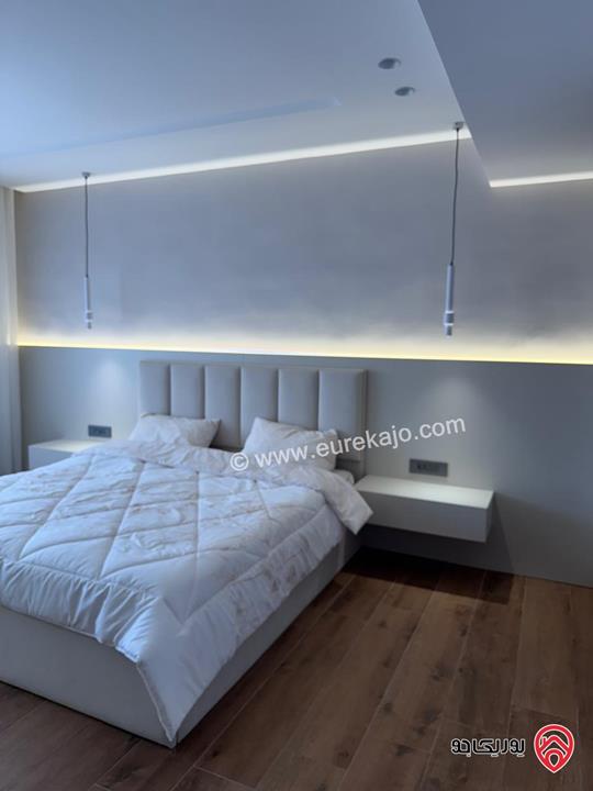 شقة طابق ثالث دوبلكس مساحة 140م للايجار مفروشة في عمان - عبدون شارع السفارة الاميركية