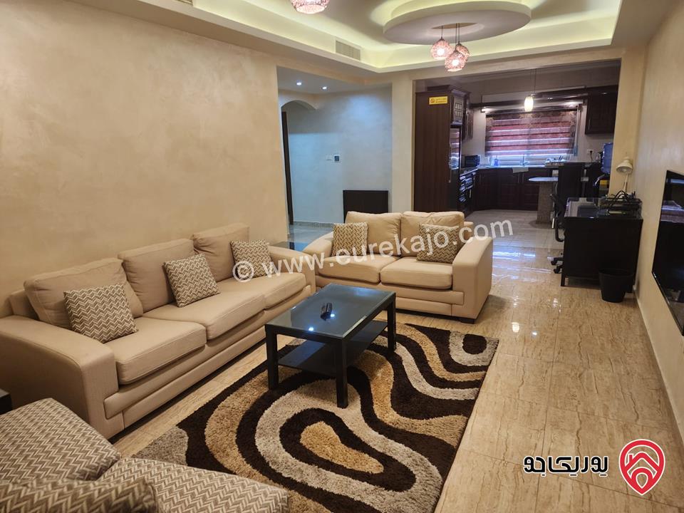 شقة مفروشة عصرية فاخرة مساحة 100م طابق أخير ذو اطلالة جميلة للايجار في عمان - دير غبار  