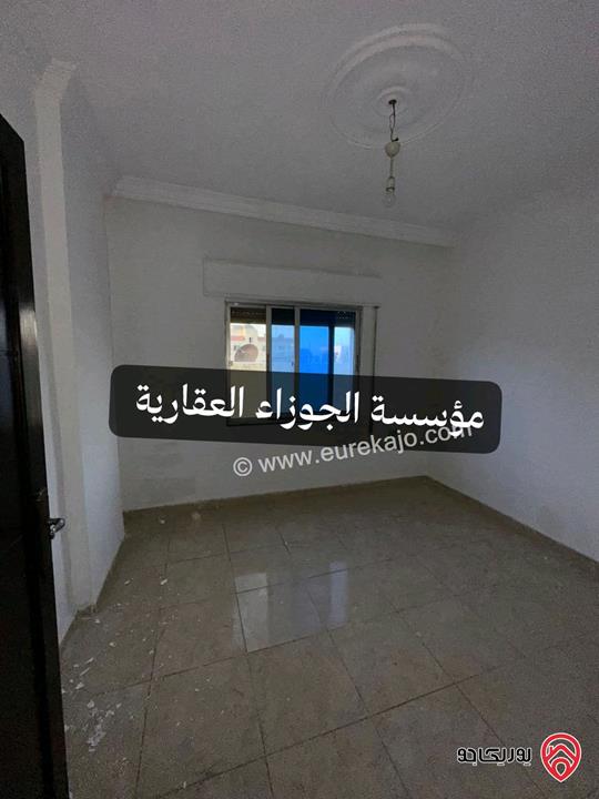 3 شقق فارغات مساحة كل شقة 125م طابق أول / ثاني للايجار في نفس العمارة في عمان - ضاحية الحاج حسن منطقة شارع الاذاعة