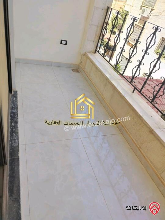شقة سوبر ديلوكس مساحة 200م طابق ثاني للايجار في عمان - خلدا 