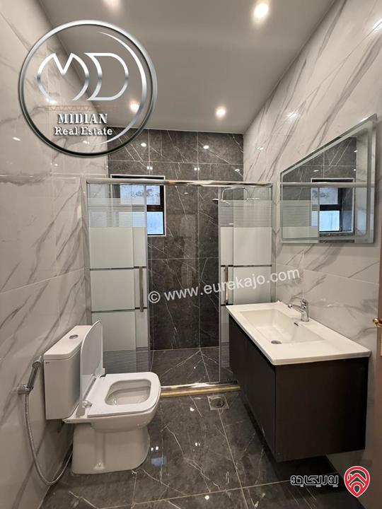 شقة فارغة للايجار في عمان - ضاحية الامير راشد مساحة 300م 4 نوم طابق اول تشطيبات و ديكورات فاخرة