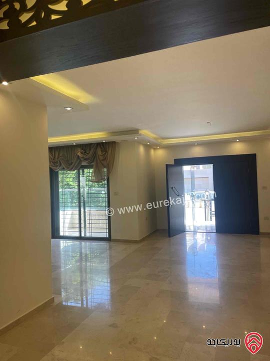 Deluxe apartment 240 sqm on ground floor without garden for rent in Amman - Abdoun