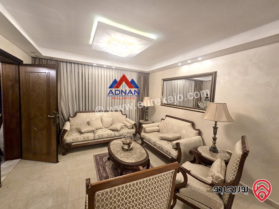 شقة أرضية مساحة 185م داخلي مع حديقة كبيرة 400م و كراج ومدخل خاص مفروشة للإيجار في عمان - الصويفية