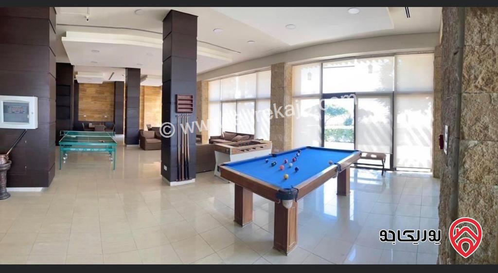 شقة مميزة مفروشة فرش كامل مساحة 155م مع اطلالة خلابة على البرك والبحر للبيع داخل منتجع سمارة البحر الميت