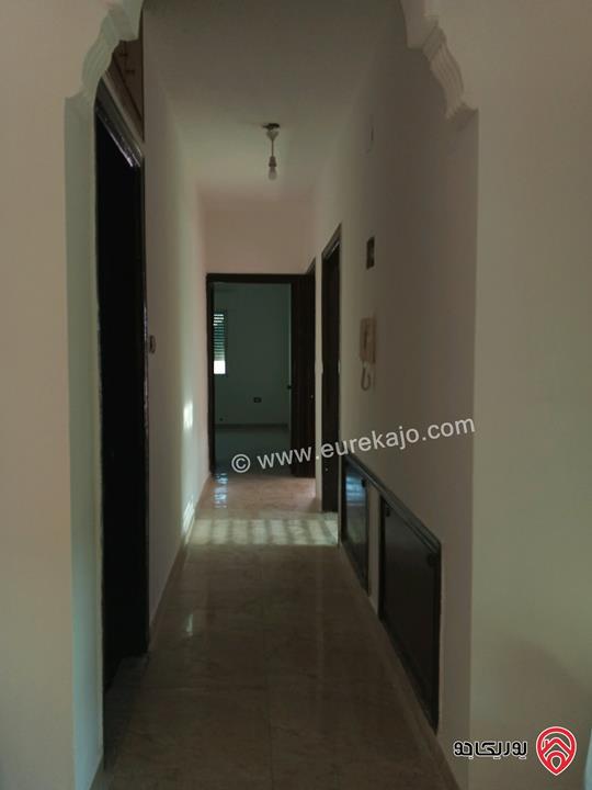 شقة مميزة مساحة 120م طابق ثاني للبيع في عمان - طبربور