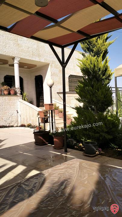 بيت ومزرعة مساحة البناء 265م على أرض 1 دونم للبيع في عمان - رجم الشامي