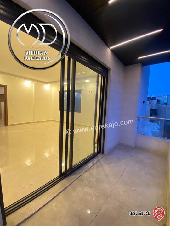 شقة فارغة للايجار طابق ثاني في عمان - خلدا مساحة 140م تشطيبات و ديكورات عصرية فاخرة تصلح للعرسان بسعر مميز