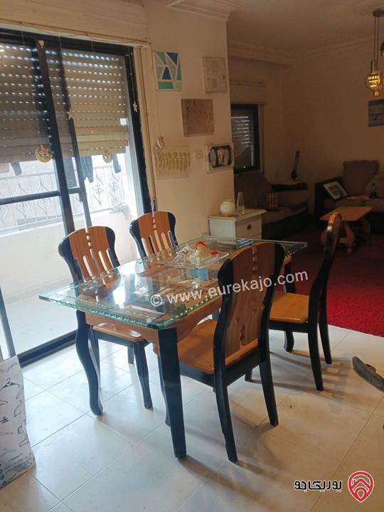 شقة مساحة 90م للايجار مفروشة في اربد خلف ارابيلا مول 