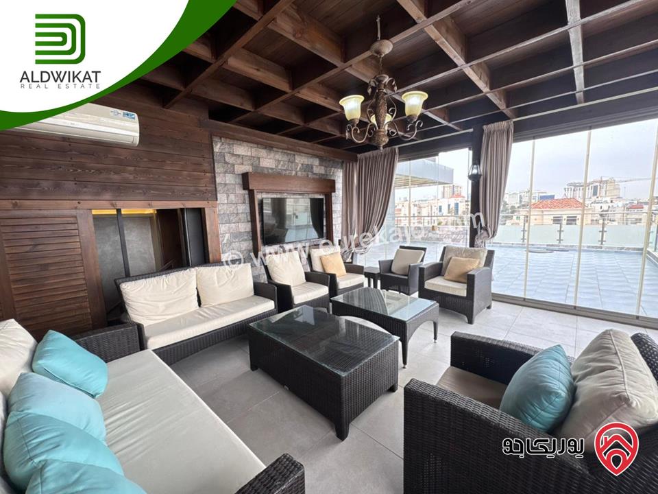 شقة للبيع في عمان - عبدون طابق اخير مع روف مساحة البناء 300م ومساحة الترس 50م موقع مميز