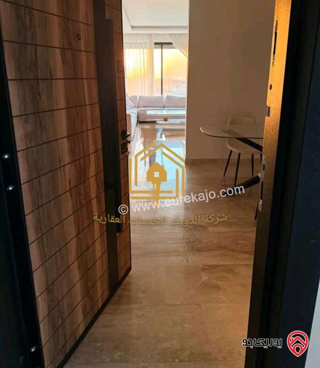 شقة دوبلكس فارغة ثالث مع روف مساحة 230م للإيجار في عمان - طريق المطار 