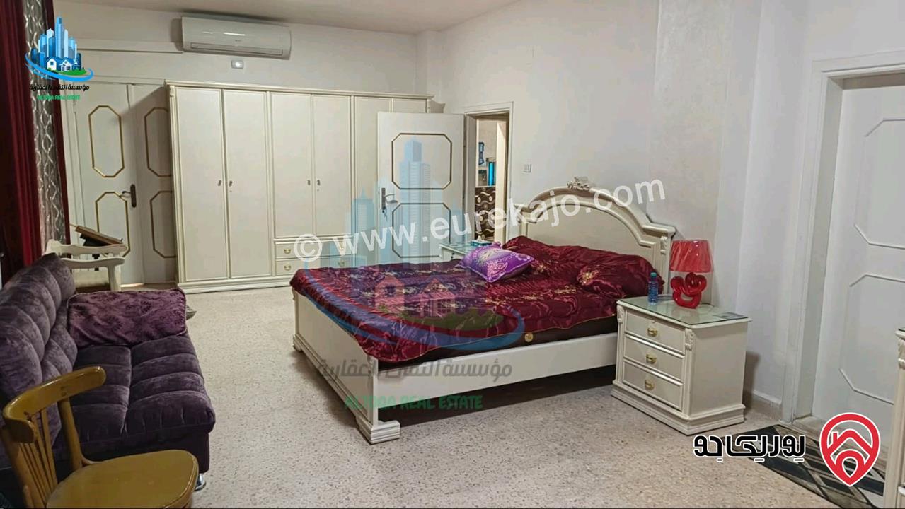 فيلا مساحة 680م على أرض 889م للبيع في الزرقاء الجديدة