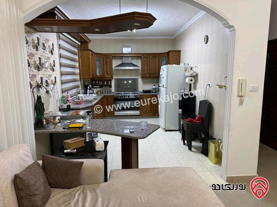 شقة ارضية مساحة 208م داخلي للبيع في عمان - الجبيهة