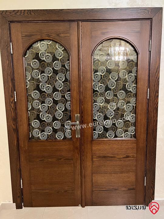 شقة مميزة طابق أرضي مساحة 244 متر للبيع في عمان - المدينة الرياضية من المالك مباشرة
