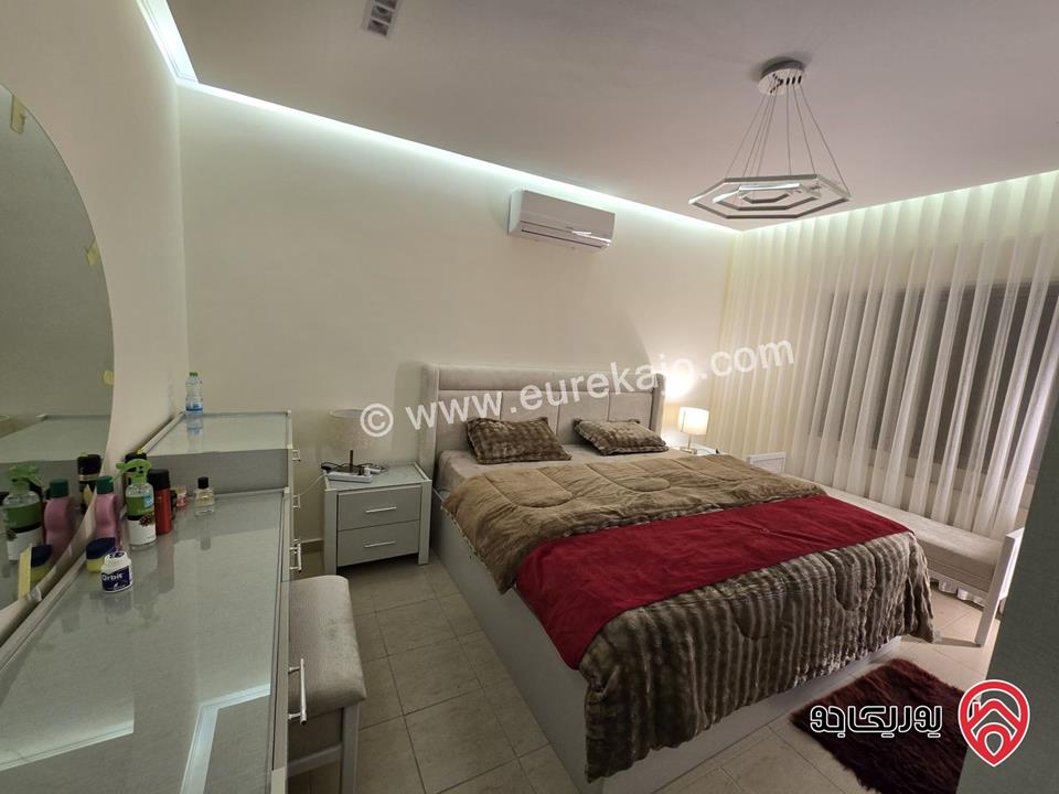 شقة فاخرة مفروشة للايجار ثلاث غرف نوم في الدوار السابع