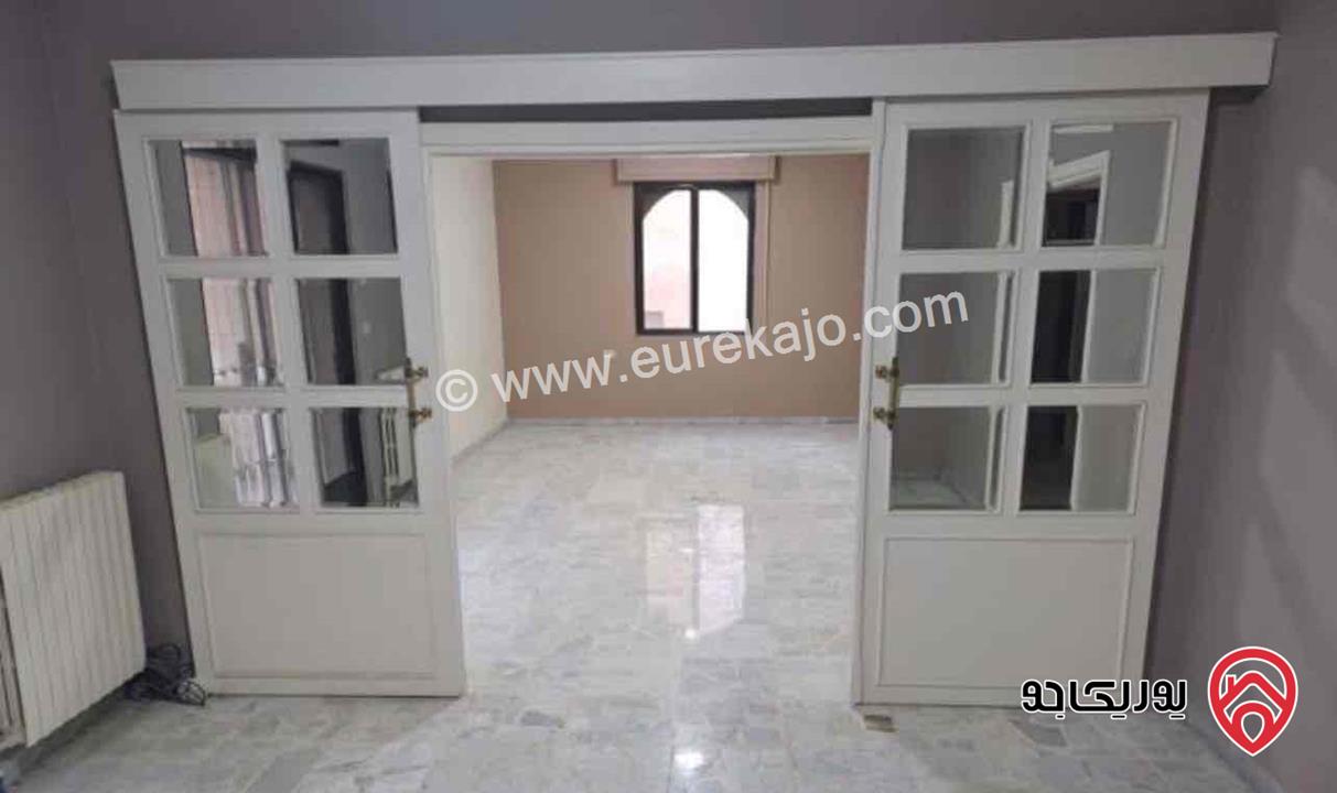 شقة طابق أول مساحة 201م للايجار في عمان - الصويفية 