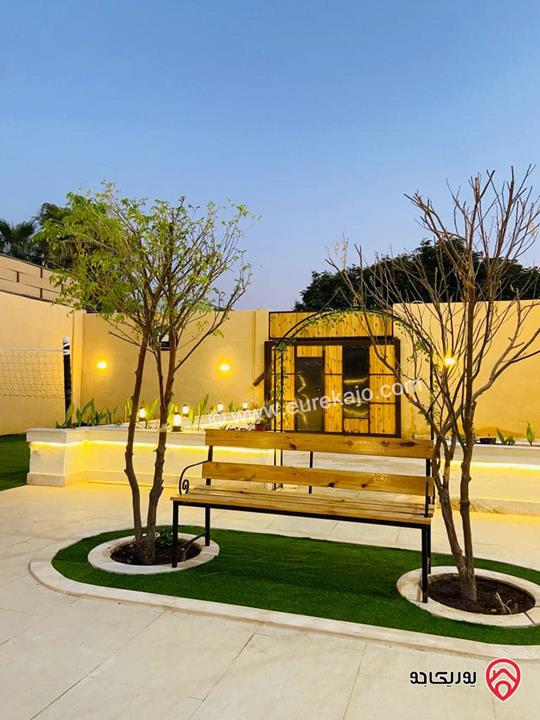 شاليه مساحة الأرض 624م ومساحة البناء 150م للبيع في البحر الميت