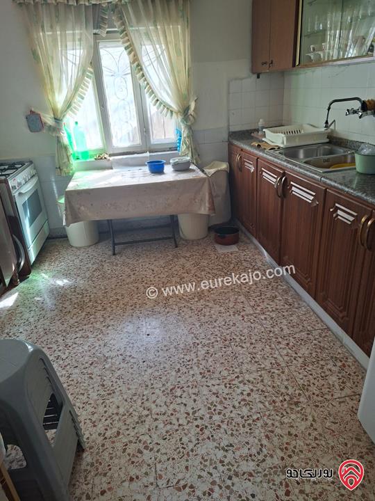 شقة ارضية مساحة 122م للبيع في عمان - جبل اللويبدة  