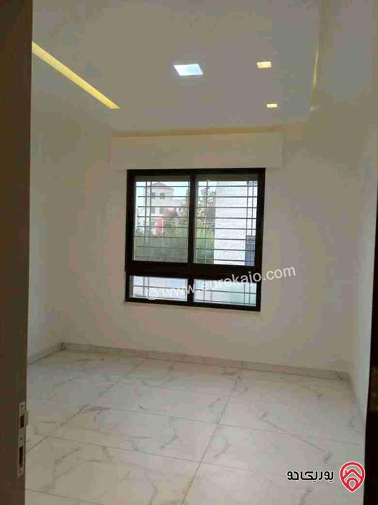 شقة دوبلكس مساحة 300م للايجار في عمان - حي الصحابة