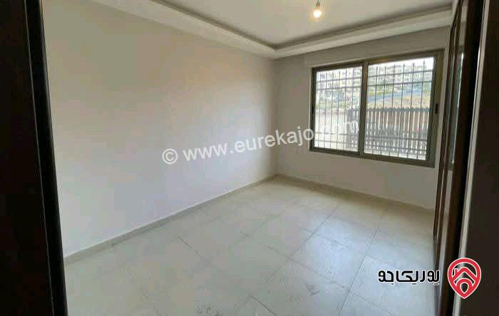 شقة فارغة طابق أرضي مساحة 120م للايجار في عمان - خلدا