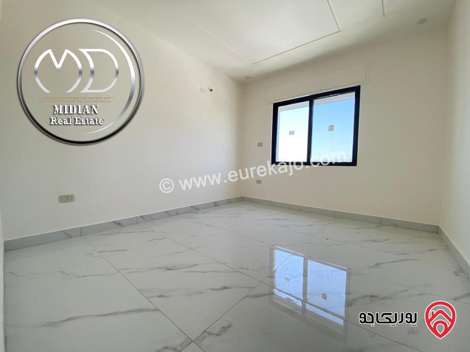 شقق دوبلكس جديدة طابق أخير مع روف للبيع في عمان - الجندويل مساحات 160م & 200م مع تراسات بأسعار مميزة جداً