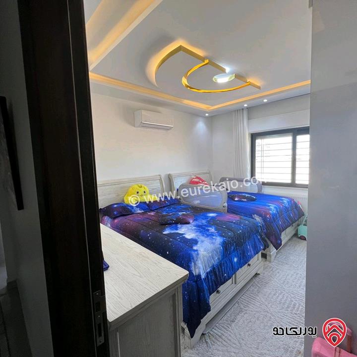 شقة طابق ثالث دوبلكس مساحة 225م للبيع في عمان - الجبيهة حي المنصور