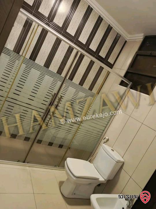 شقة فارغة طابق أرضي مساحة 220م داخلي و 50م خارجي للايجار في عمان - البنيات 