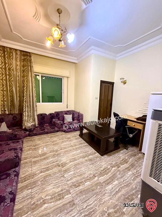 بيت مستقل مساحة 465م على أرض 309م للبيع في عمان - ابو علندا الطبقة الشرقية