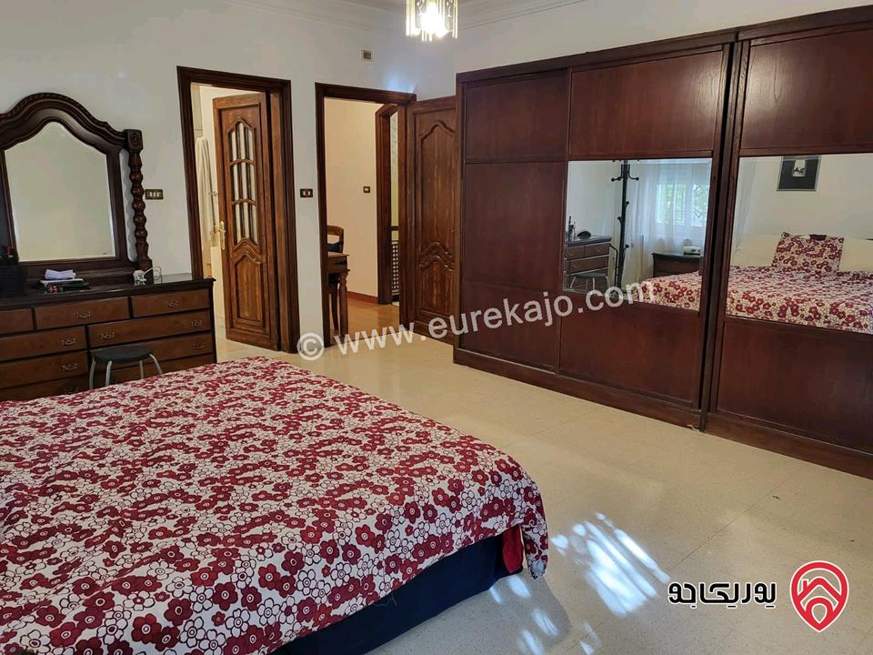 شقة أرضية دوبلكس مساحة 319م داخلي و 100م خارجي للبيع في عمان - ام السماق