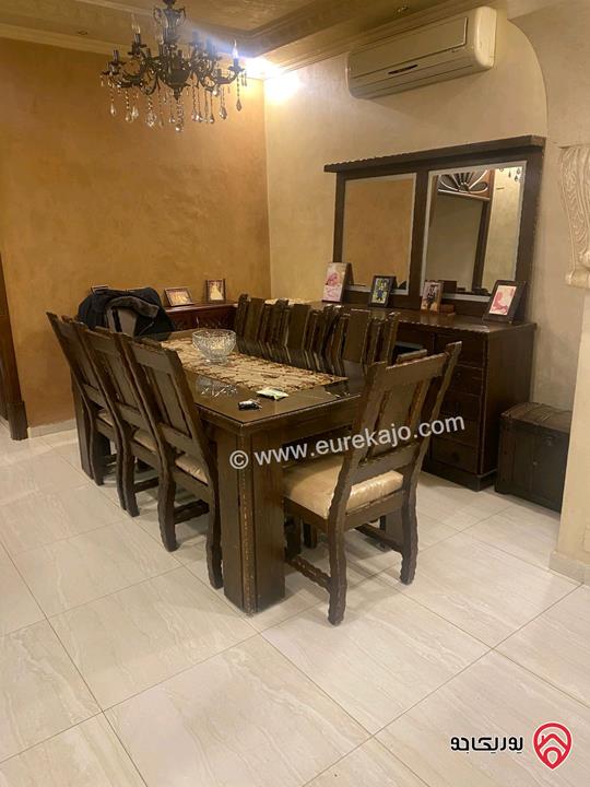 شقة طابق أول مساحة 172م للبيع في عمان - الرابية