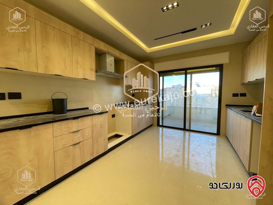 شقة سوبرديلوكس طابق أول مساحة 180م للايجار في عمان - تلاع العلي