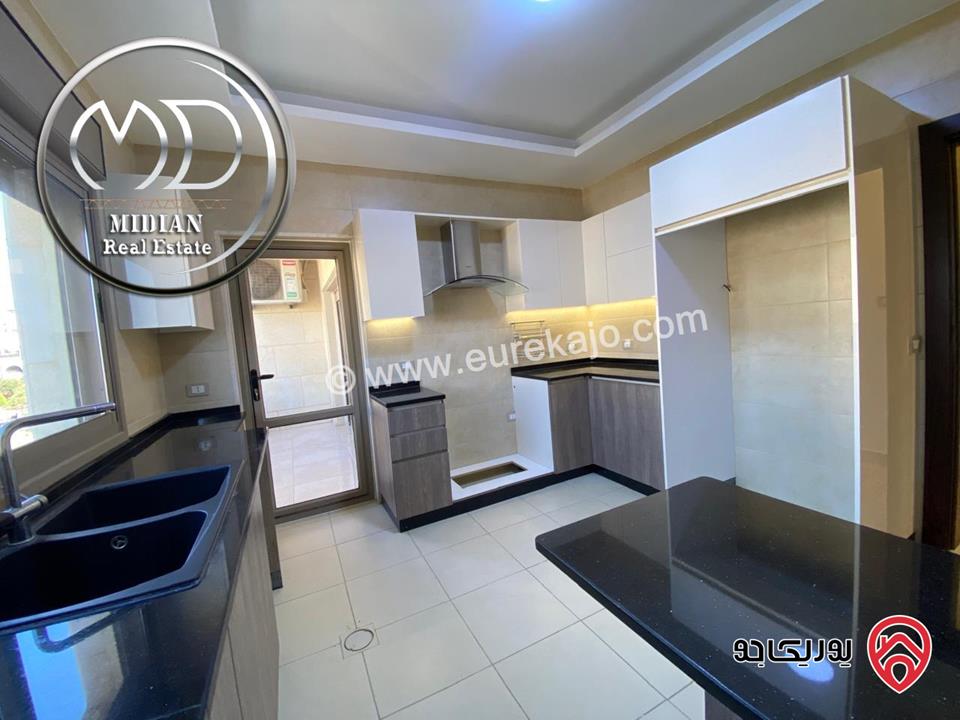 شقة للبيع في عمان - حنو الصويفية مساحة 130م طابق ثاني تشطيبات و ديكورات عصرية فاخرة بسعر مميز 