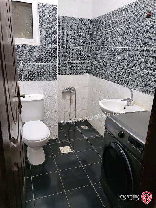 شقة ( فارغ + مفروش ) سكن طالبات للايجار في اربد - مجمع عمان الجديد