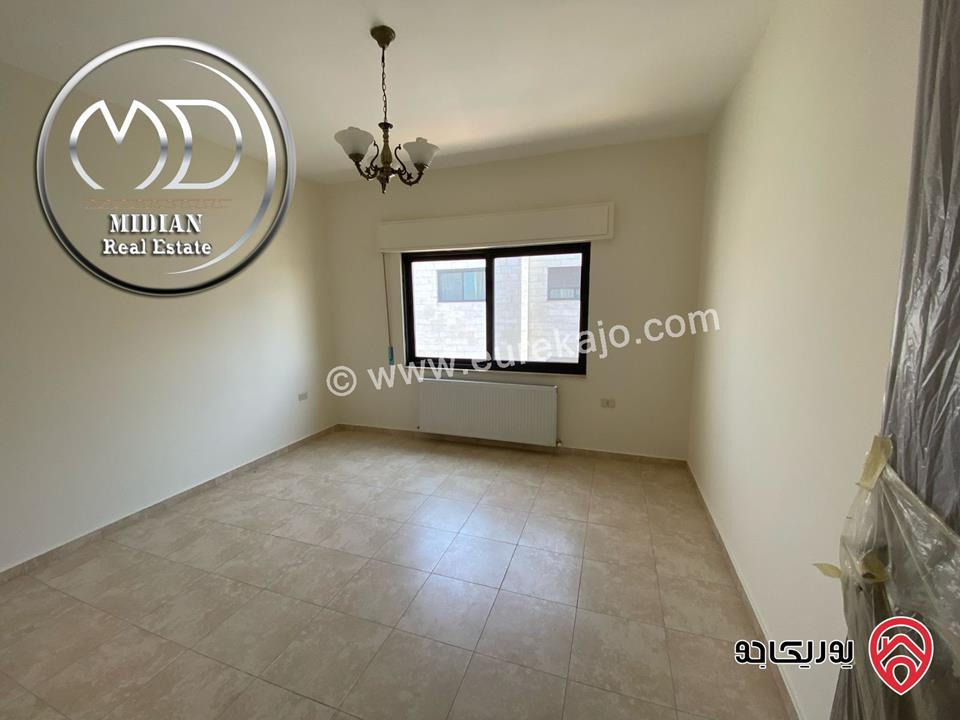 شقق جديدة للبيع في عمان - دير غبار مساحات 230م 4 نوم تشطيبات و ديكورات سوبر ديلوكس اطلالة جميلة بسعر مميز جداً