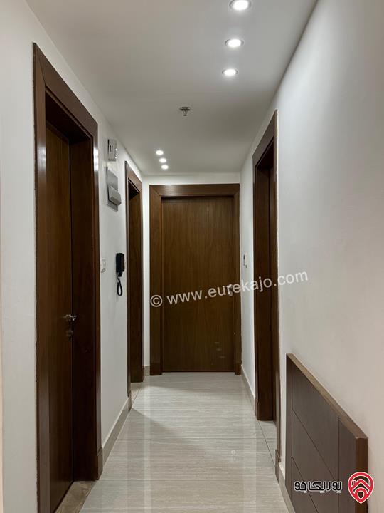 شقة بإطلالة بانورامية مساحة 120م من الطابق 12 للايجار في عمان - عبدون