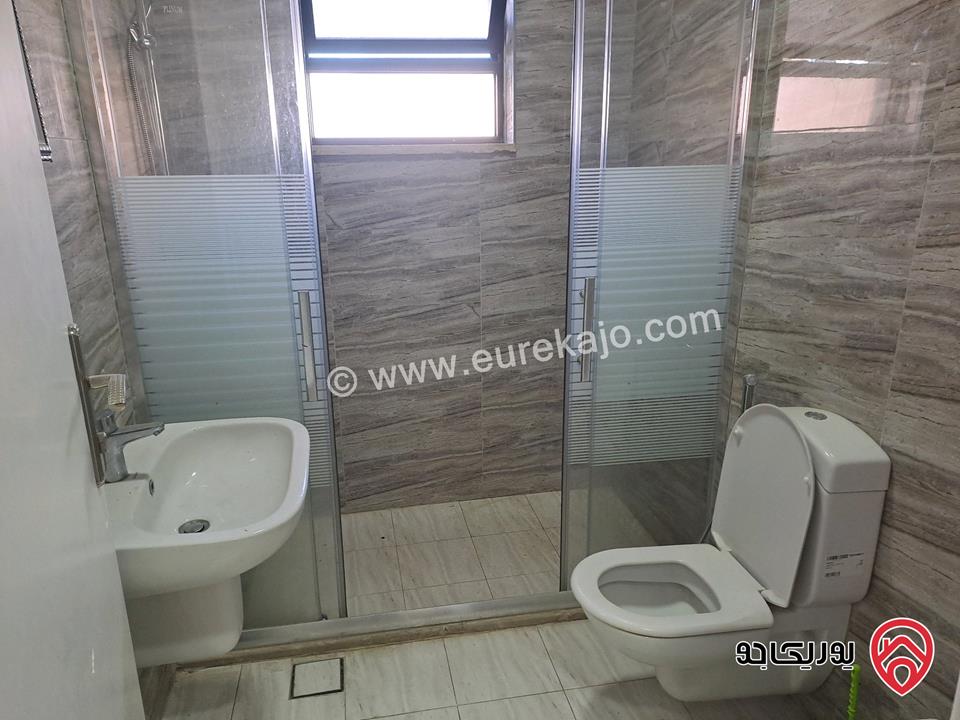 شقة طابق أول مساحة 202م للايجار في عمان - الصويفية