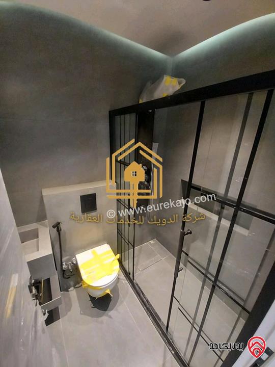 شقة جديدة لم تسكن مساحة 130م داخلي و 40م خارجي للايجار في عمان - الجبيهة 