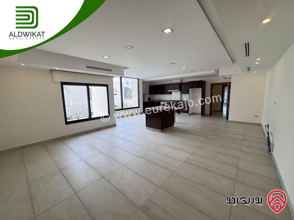 شقة للبيع او للايجار في عمان - عبدون طابق اول مساحة البناء 230م موقع هاديء ومميز