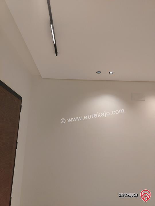 شقة أرضية مساحة 155م وترس 60م للبيع في عمان - دير غبار 