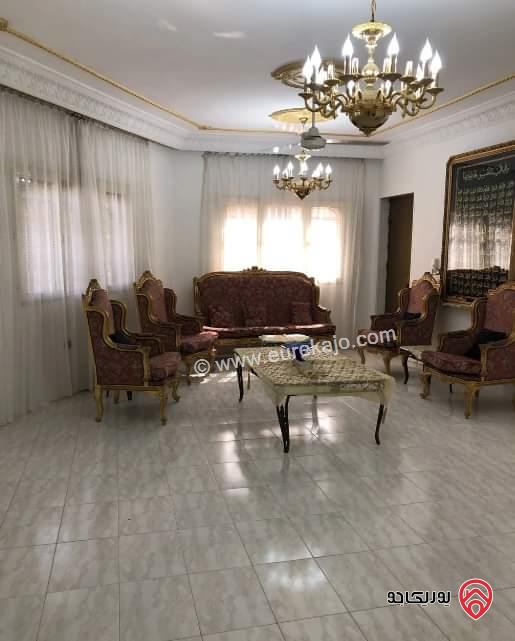 بيت مساحة 455م على أرض 280م للبيع في الزرقاء - الرصيفة الجنوبي