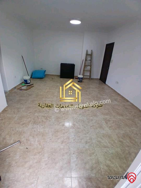 شقة فارغة طابق ارضي مساحة 130م للايجار في عمان - ام السماق 