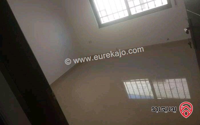 شقة فارغة طابق أرضي مساحة 130م للايجار في عمان - ابو نصير