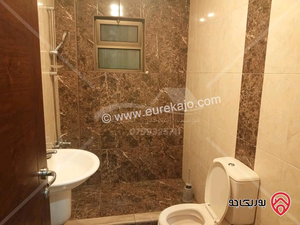 شقة فارغة ارضية مساحة 145م للايجار في عمان - خلدا