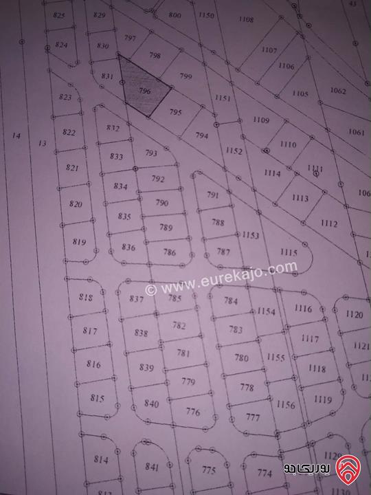 قطعة أرض مساحة 1 دونم و 44م للبيع في الزرقاء - السخنة