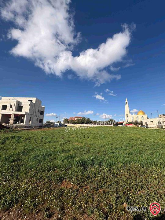 أرض مميزة مساحة 514م للبيع في عمان - الطنيب