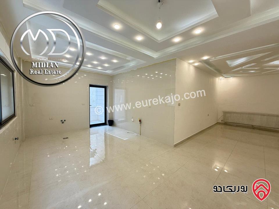 شقة دوبلكس جديدة للبيع طابق أخير مع رووف في عمان - ضاحية الرشيد مساحة 190م مع تراسات اطلالة جميلة بسعر مميز