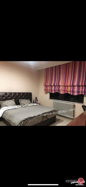 شقة مفروشة طابق أول مساحة 200م للايجار في عمان - خلدا