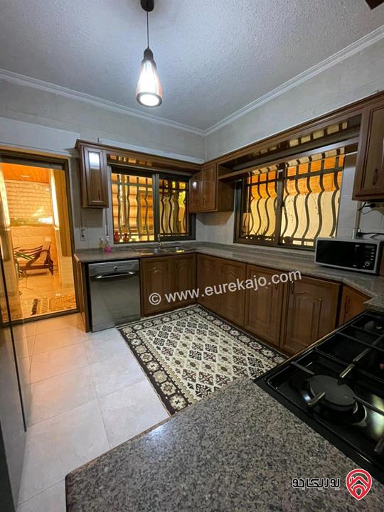 شقة أرضية مساحة 109م داخلي و 50م خارجي للبيع في عمان - الياسمين 