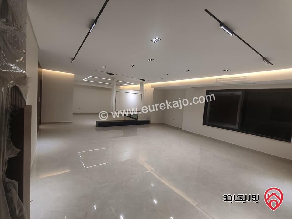 شقق مساحة 205م للبيع في عمان - ام اذينة