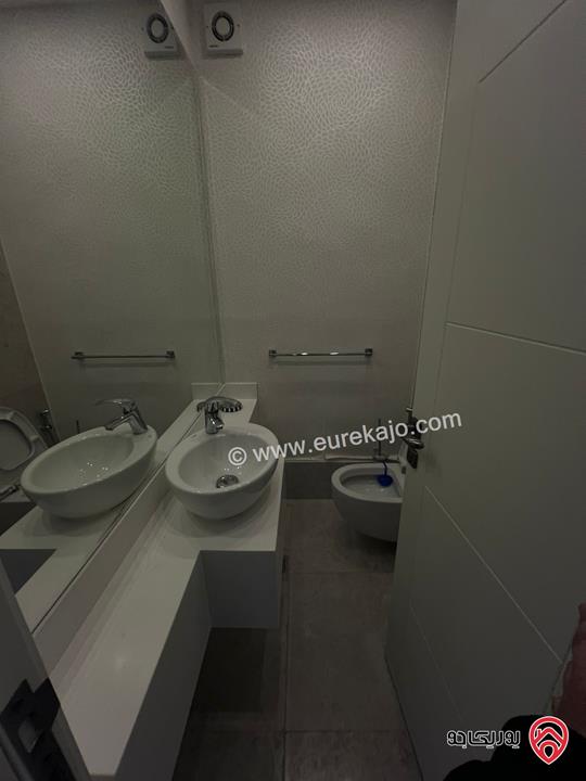  شقة مفروشة فاخرة مساحة 248م للإيجار في عمان - ام اذينة