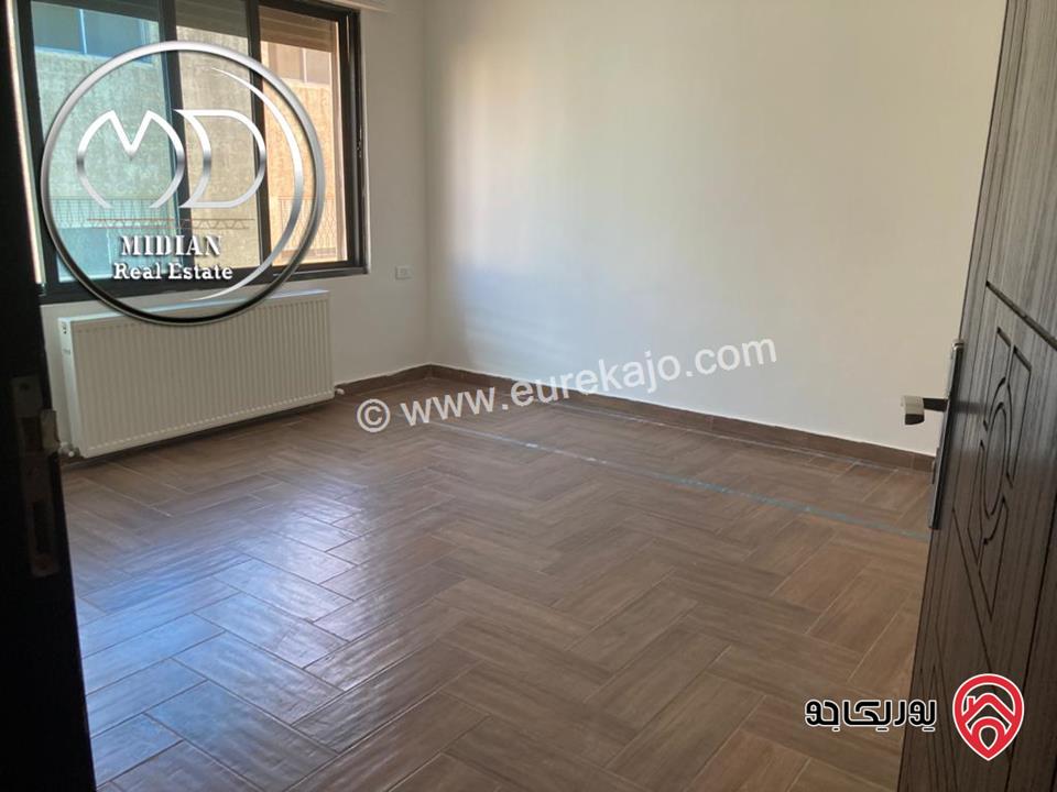 شقق فارغة للايجار في عمان - خلدا مساحات 180م تشطيبات و ديكورات سوبر ديلوكس اطلالة جميلة